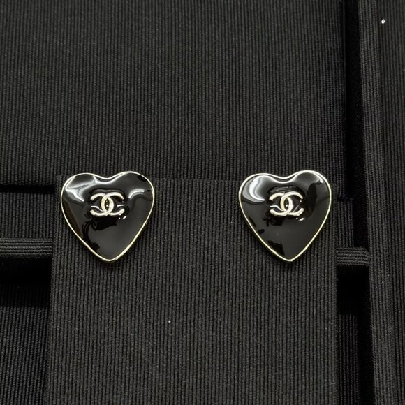 CHANEL [25B Autumn/Winter] - Stud Earrings Unisex Couple's Style Black - Picture 1 of 3